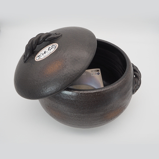 日本原产sajitoki佐治陶器万古烧黑吹绳纹栗型米饭陶土锅汤锅