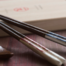 日本原产石田ISSO一双传统漆器彩绘系列自然木漆筷 祝浪 蓝色