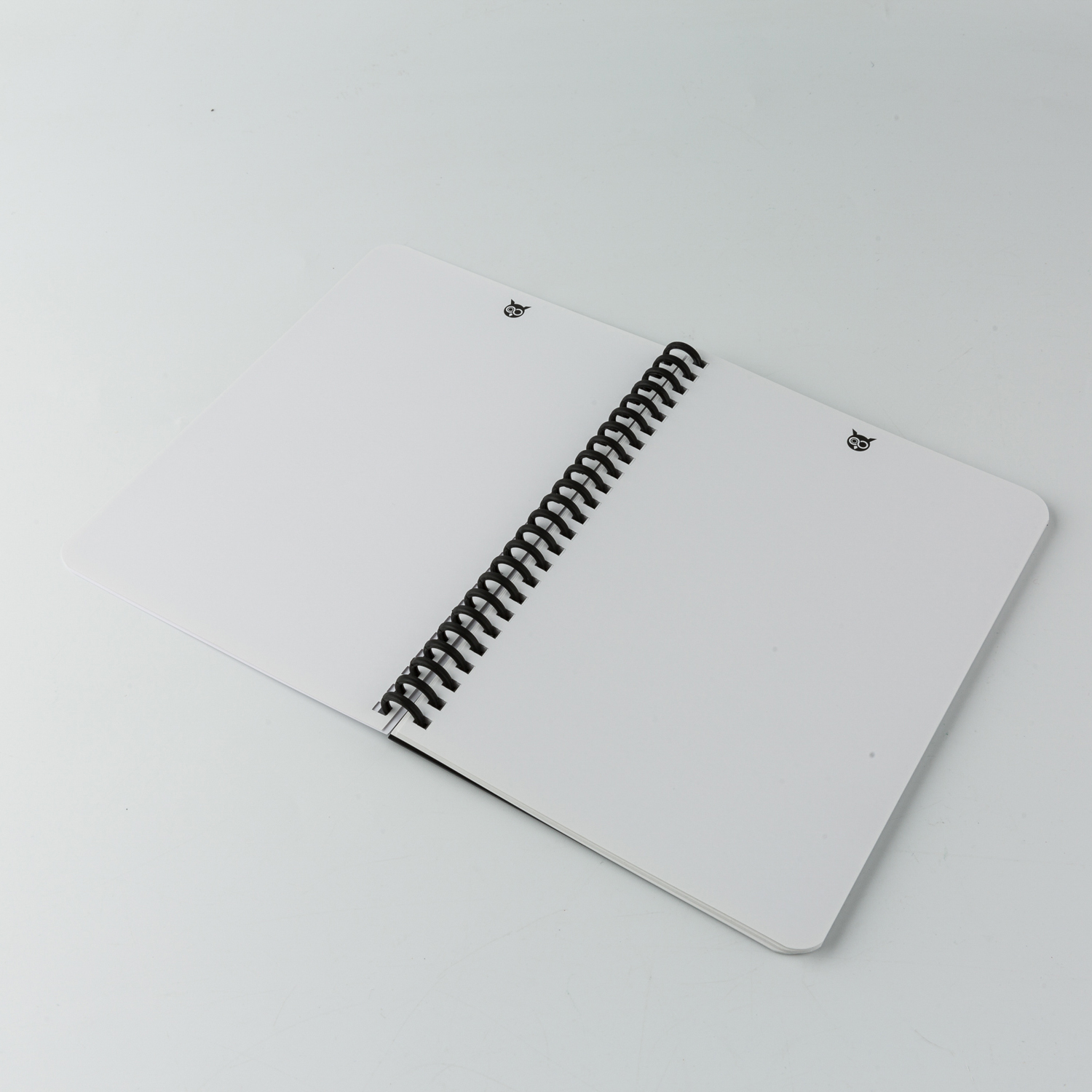 瑞士原产WHYNOTE可擦除A5笔记本可重复使用笔记本套装 白色