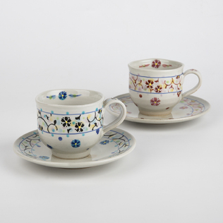 日本原产虚空藏窑小花唐草系列手工陶瓷对杯带碟