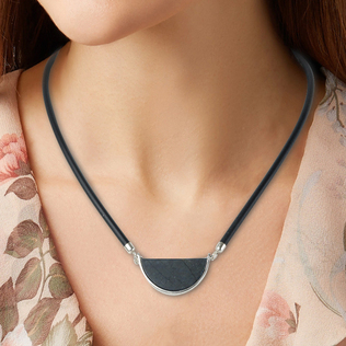 芬兰原产SPEKTRIKORU 饰品光谱石Half项链项链银饰吊饰