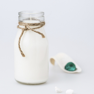 新西兰原产illumina soy candles 白色牛奶瓶香薰蜡烛